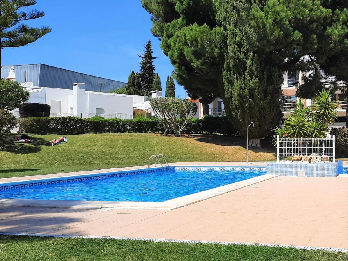 Apartmán Armacao De Pera Brightness 2 With Pool By Homing Exteriér fotografie