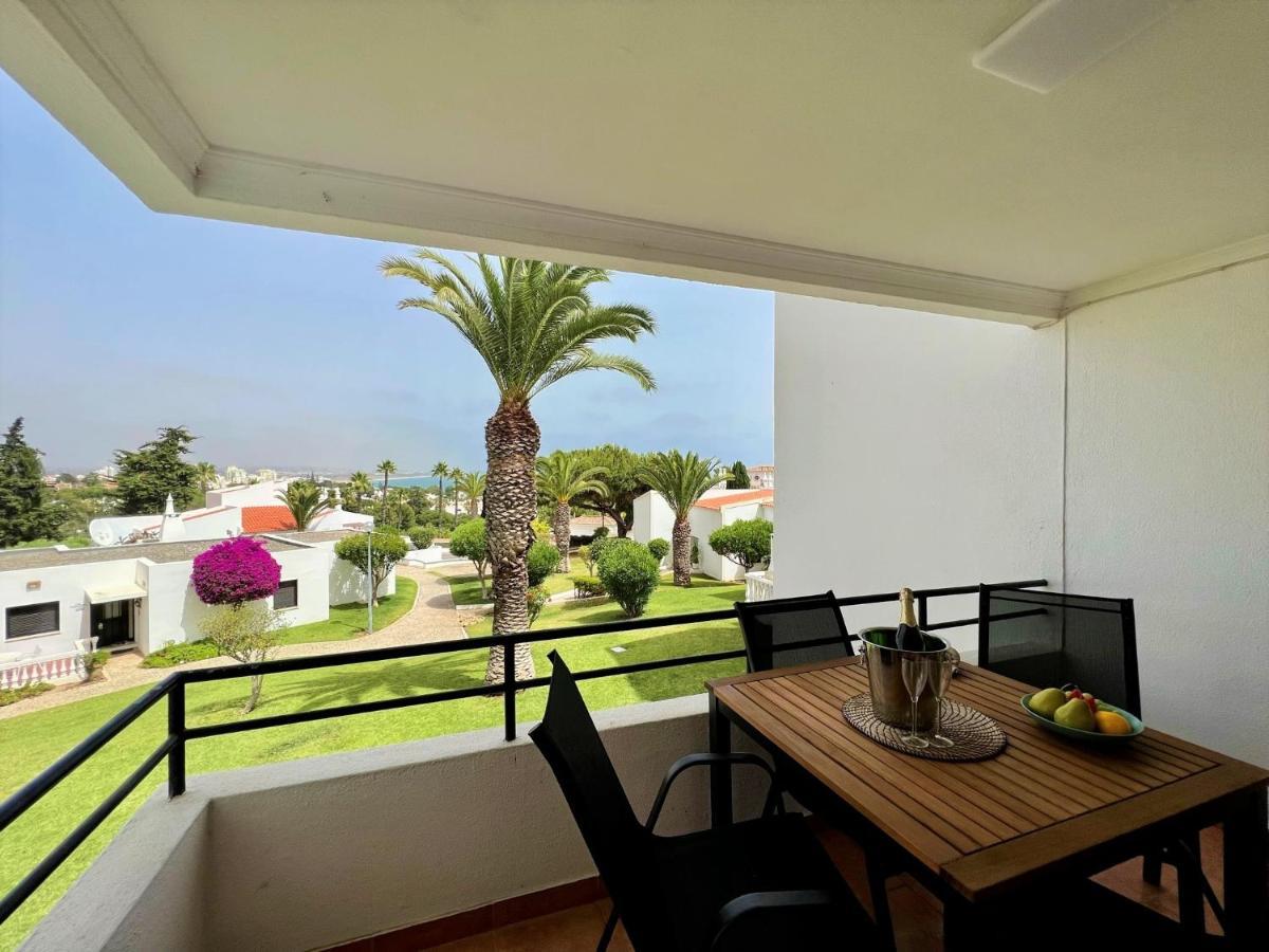 Apartmán Armacao De Pera Brightness 2 With Pool By Homing Exteriér fotografie